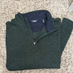Men’s half zip sweater